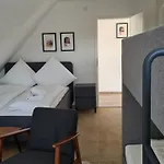 Plenus Apartment Airport Arsterdamm