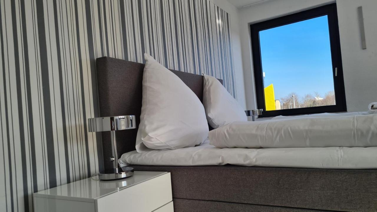 Plenus Airport Arsterdamm Apartment BRE